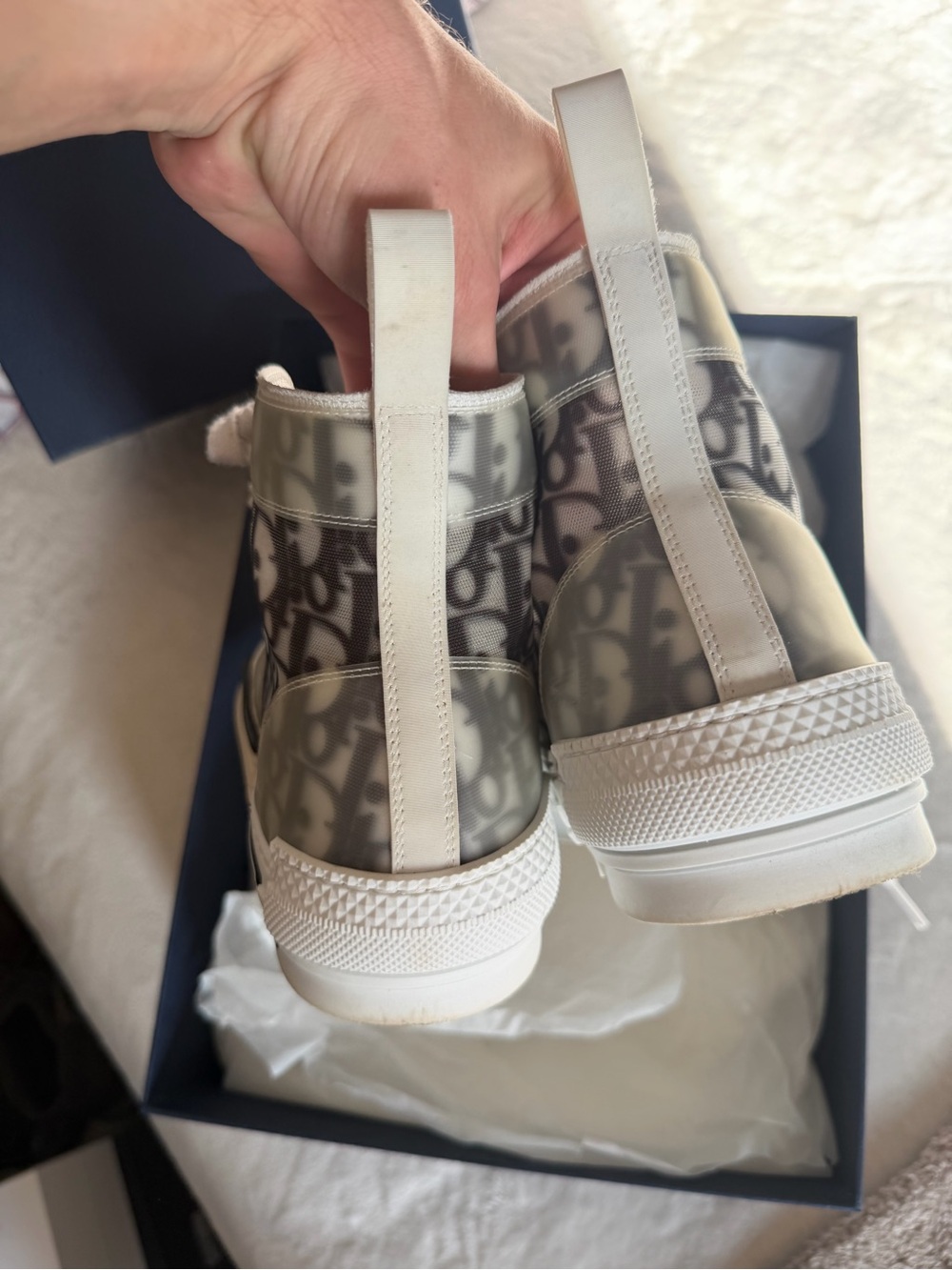 Dior B23 High-Top Sneakers - Picture 7 of 7